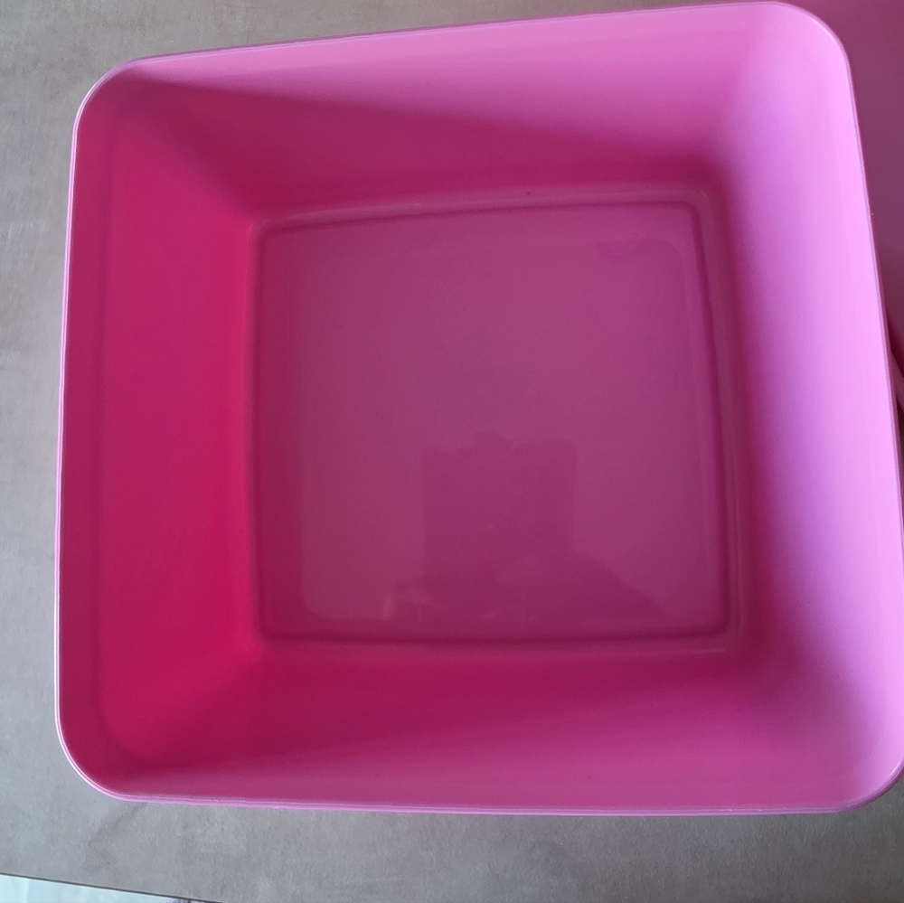Square Keep Tabs Storage Containers - Picture 3 of 7